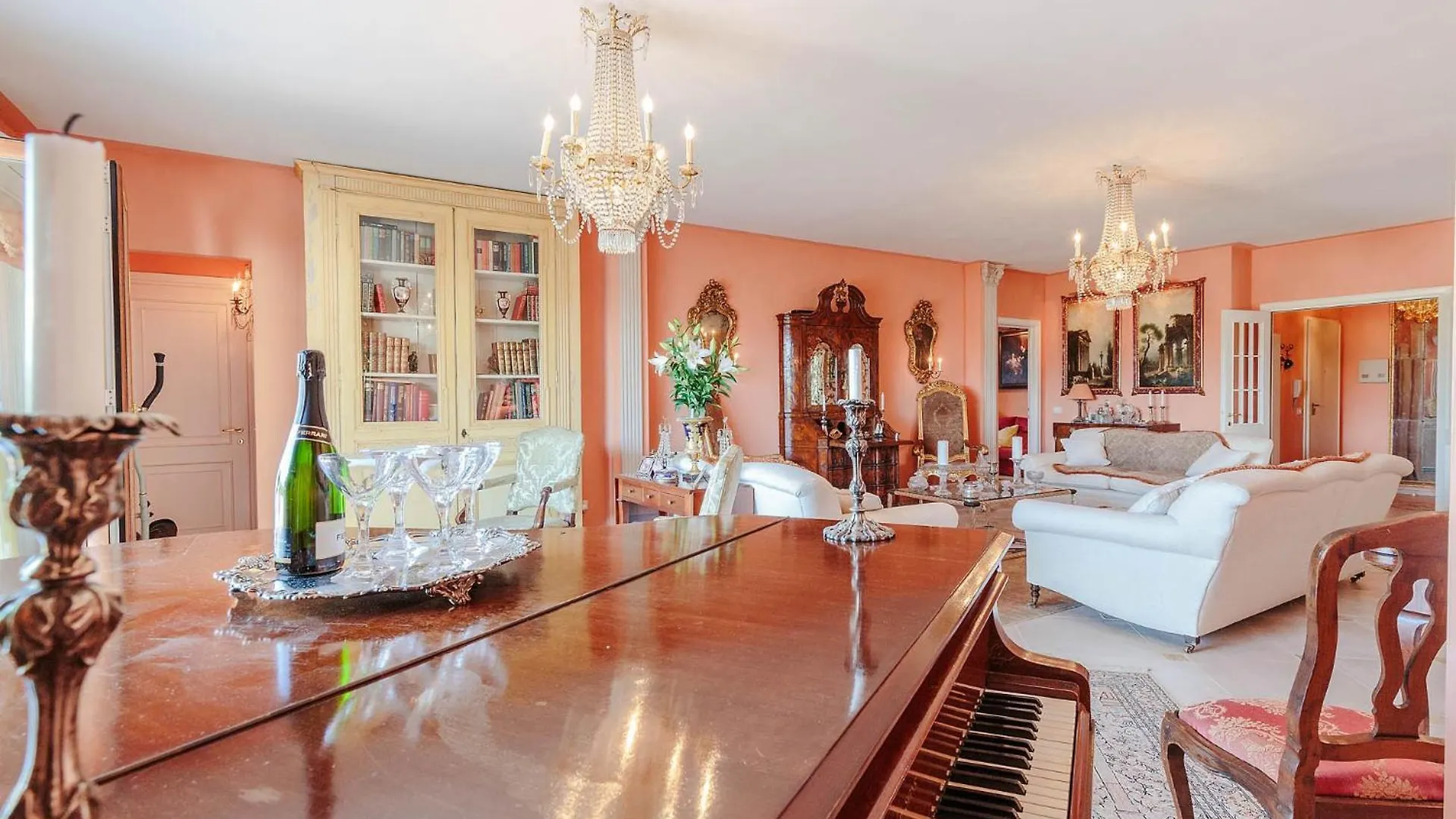 Casa Stella, A Superb 2 Bedrooms And Terrace Lucca Apartmán